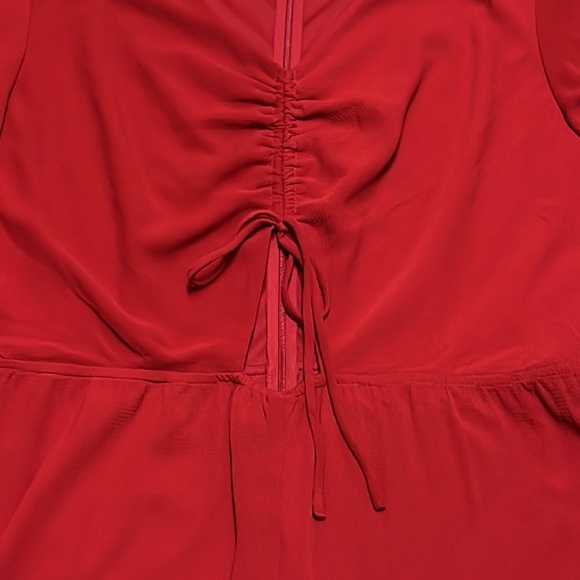 Leith Red Jumpsuit 🌹🌺 - Picture 6 of 12